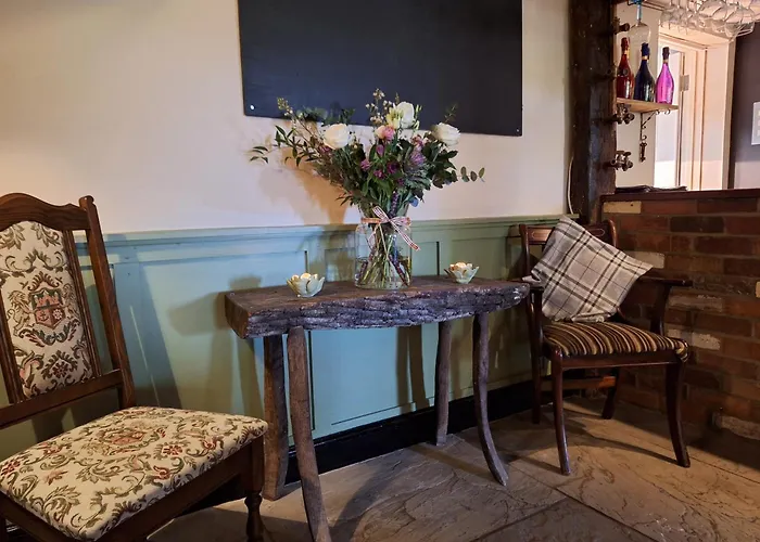 George & Dragon Country Pub & Hotel Wolverton Townsend